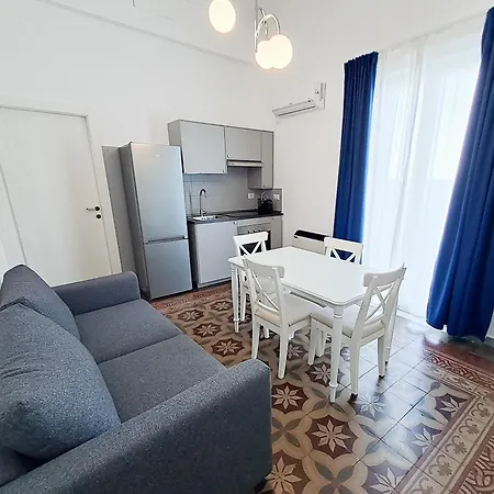Almare House Apartment Giardini Naxos