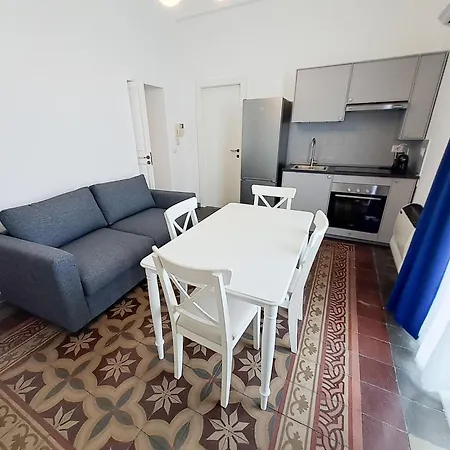 Apartment Almare House *