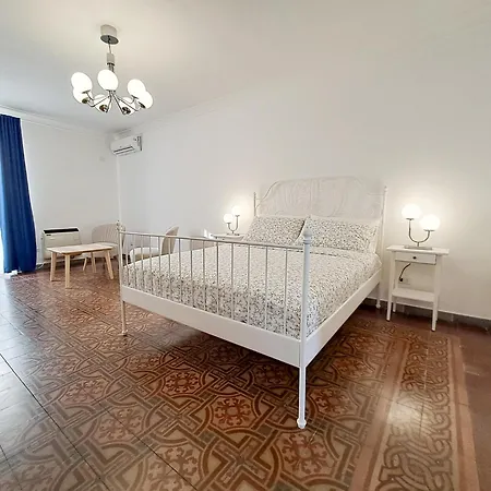 Almare House 公寓 贾迪尼-纳克索斯